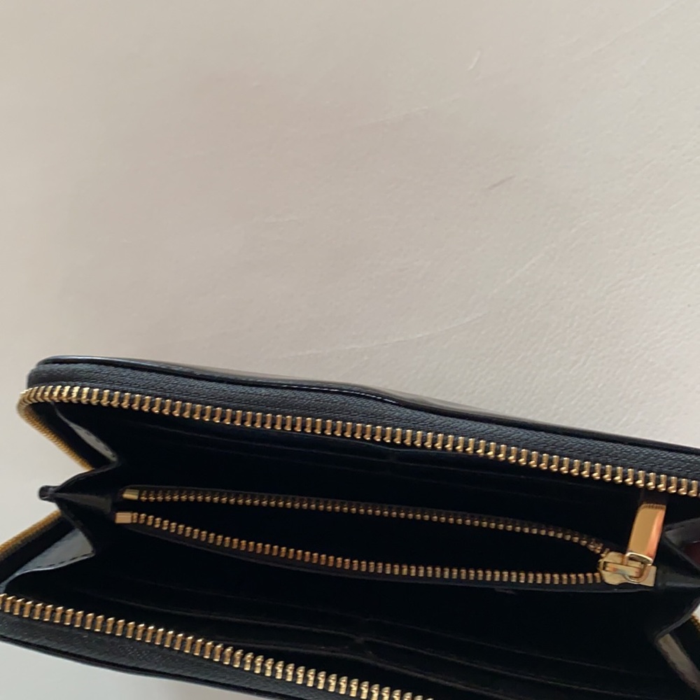 Wallet - Picture 5 of 8